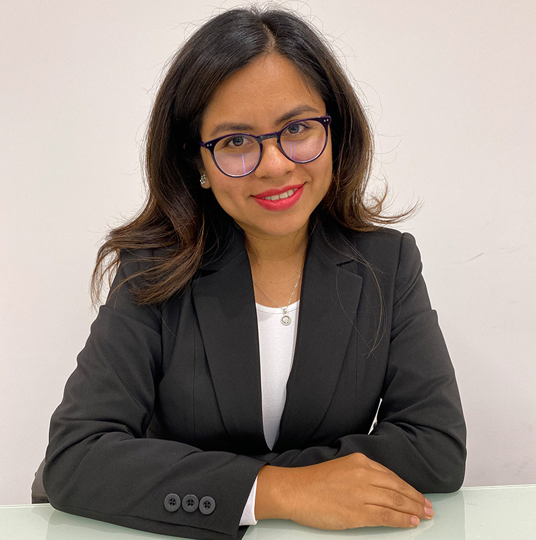 Nalu Luna Abogada Inmobiliaria